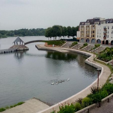 Vue Exceptionnelle Sur Le Lac Créteil Eksteriør bilde